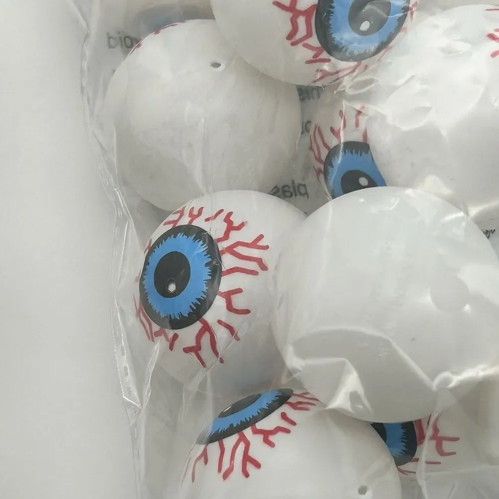 28 Halloween Eyeballs Plastic Party Props Trick or Treat Games Decor Prizes